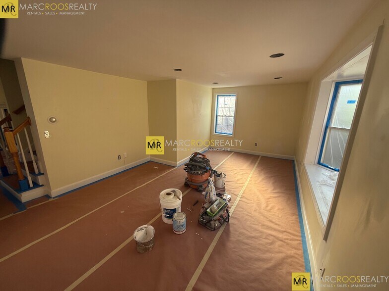 Building Photo - 3 Clarken Ct