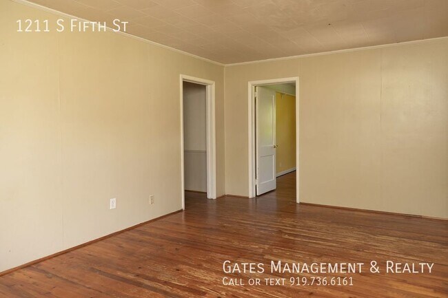 Building Photo - Nice Cottage in Mebane-Available to tour o...