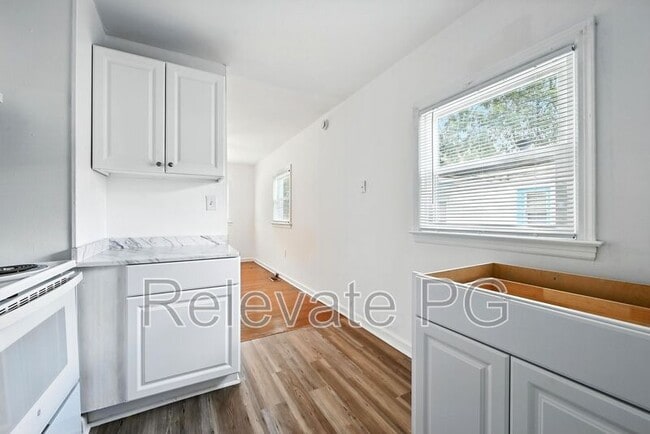Building Photo - 1147 Willcox St