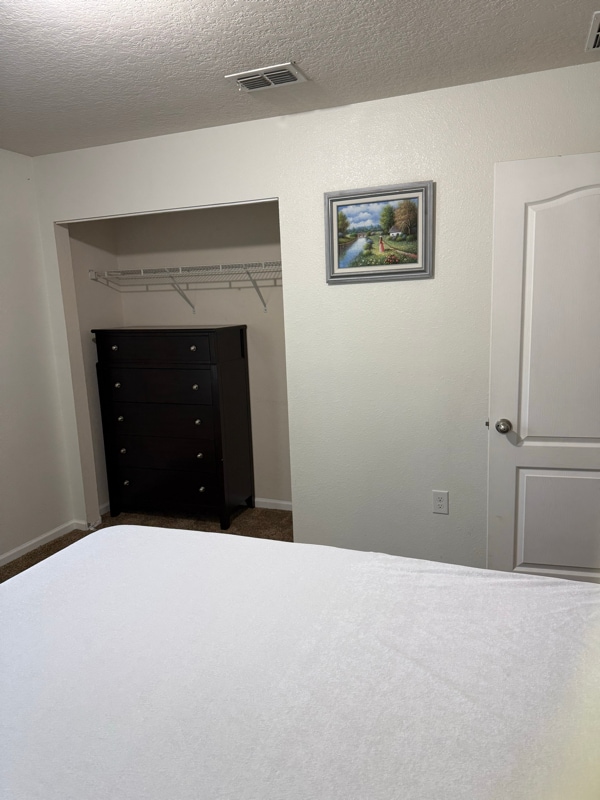 Building Photo - 95062 Cheswick Oaks Dr