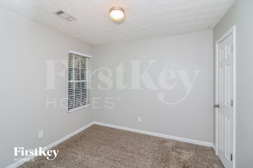 Building Photo - 116 Cobblestone Dr