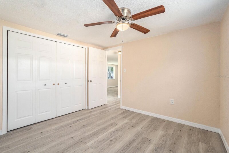 Building Photo - 7321 Parrot Dr