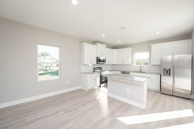 Building Photo - Peaceful and Private setting new construct...