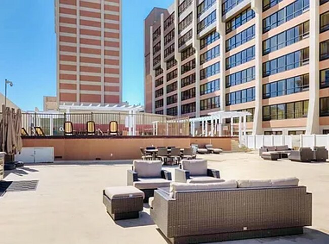 Building Photo - Stunning 11th Floor Luxury apartment in The Belvedere Towers – Downtown Reno Living at Its Finest!
