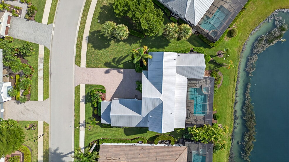 Building Photo - 14832 Dockside Ln