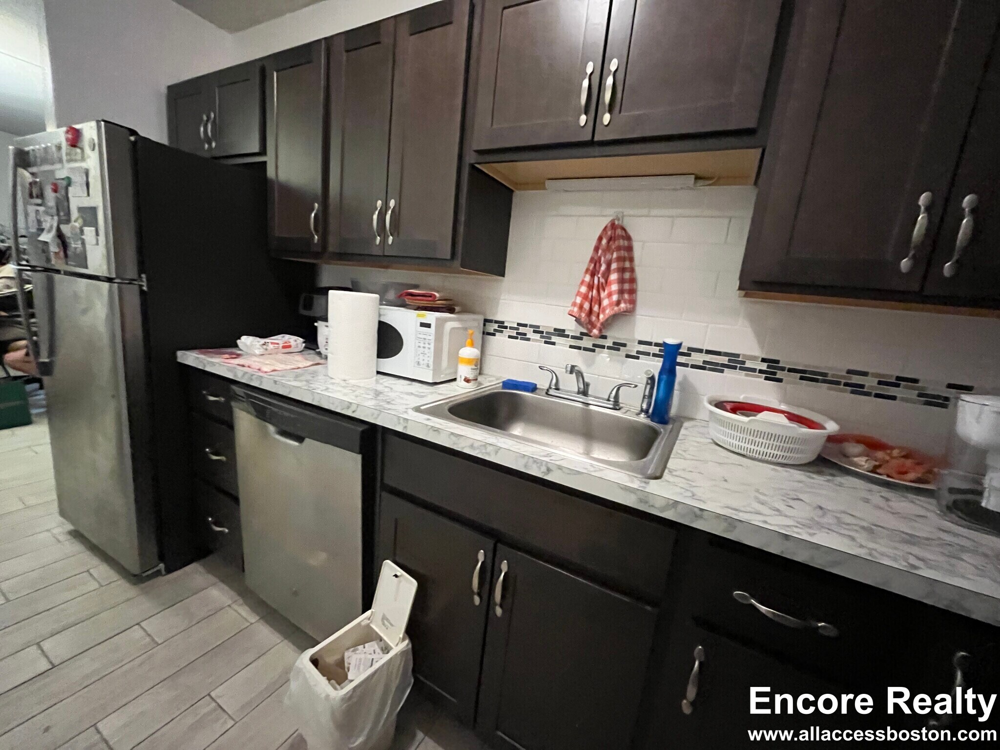 Building Photo - 80 Gardner St