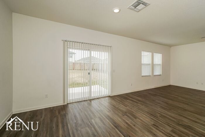 Building Photo - 5006 Dawn Break