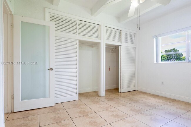 Building Photo - 7620 SW 82nd St