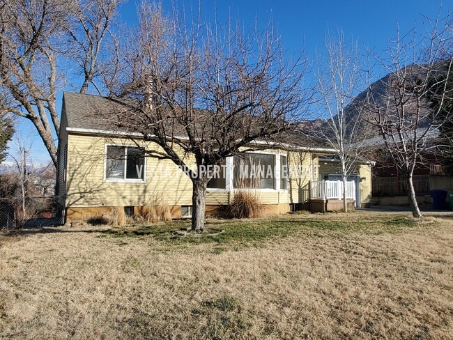 Building Photo - 1516 36th St