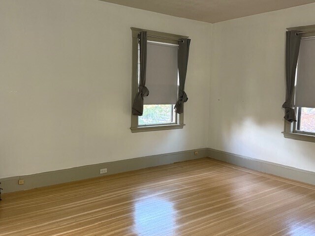 Building Photo - 21 Melville Ave