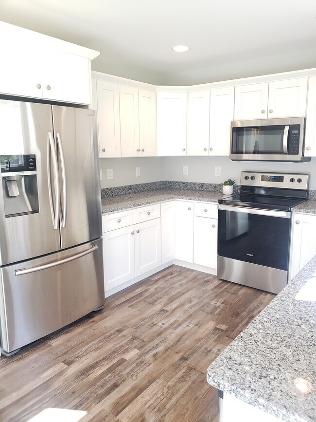 1083 Snowden Ter 1083 Snowden Ter Johnson City TN 37601 Apartment