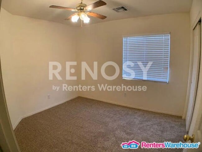 Building Photo - Ideal 3 Br 2 Ba 2 Cg Home Near Loop 303 & Greenway in Surprise!