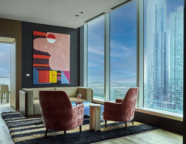 Building Photo - 1006 S Michigan Ave