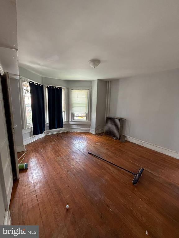 Building Photo - 5336 Vine St