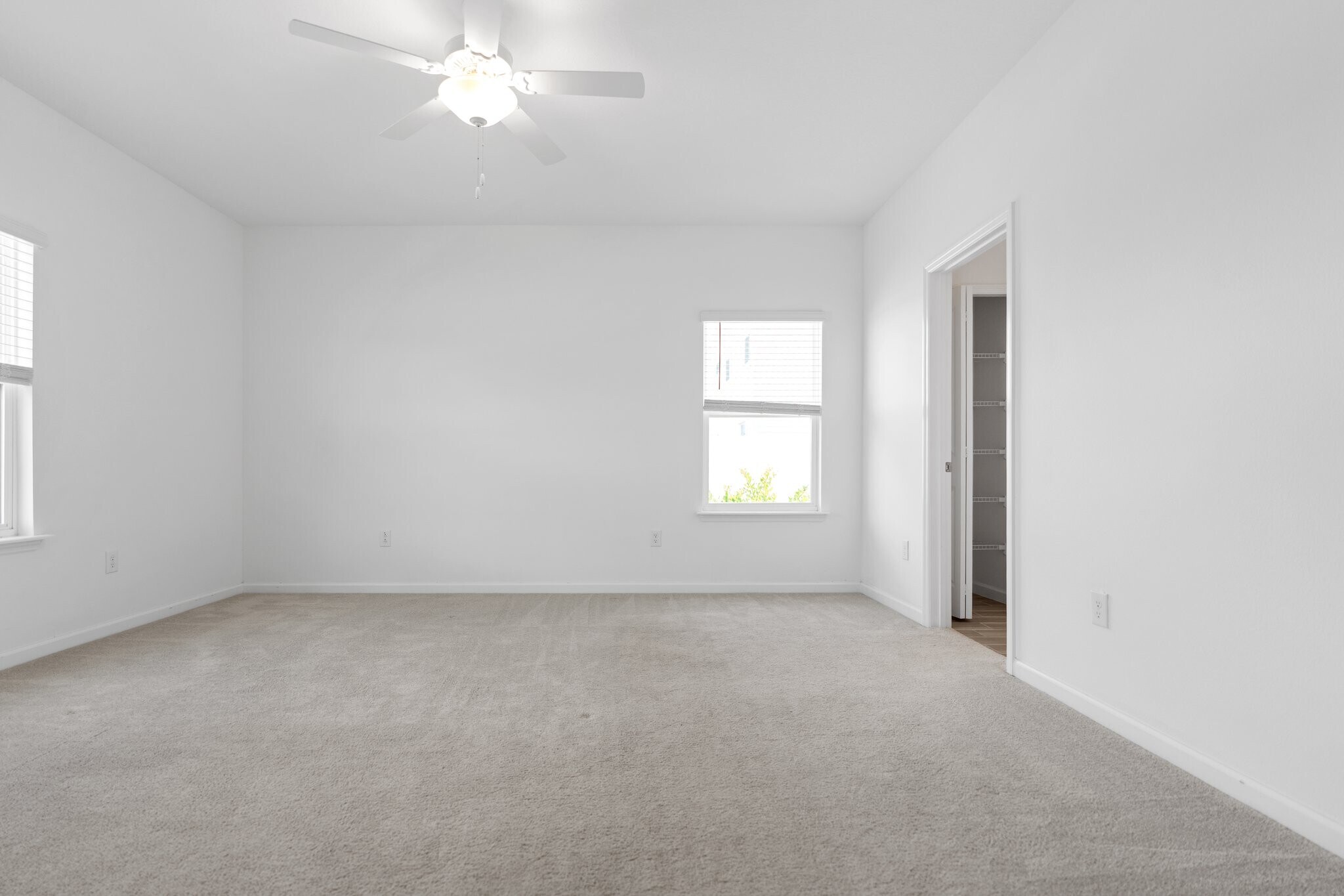 Building Photo - 5637 SW 93rd St