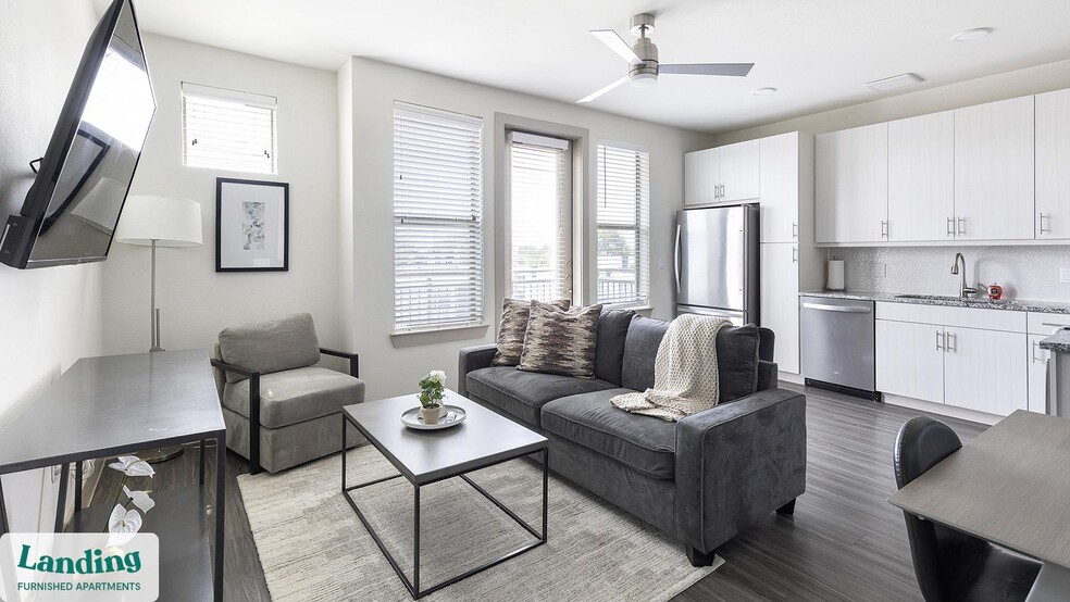 Primary Photo - 3383 Cedarplaza Ln