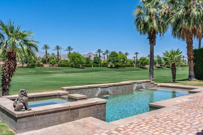 Building Photo - 51493 Marbella Ct