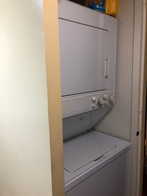 Building Photo - 1400 Northgate Sq