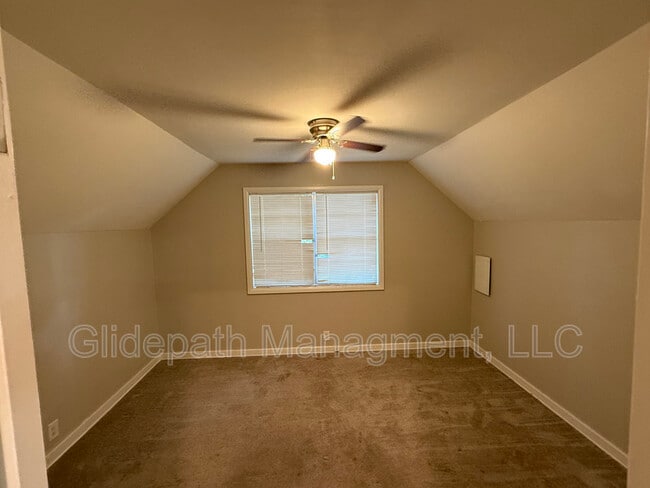 Building Photo - 1501 Broadmoor Rd