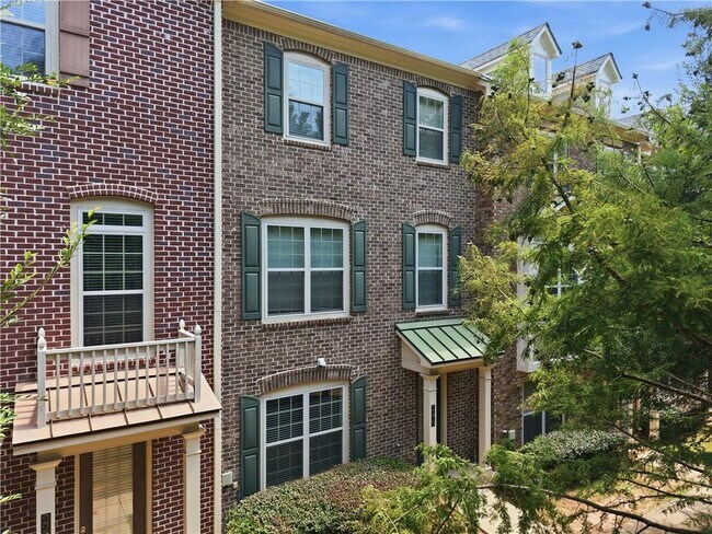 Building Photo - 2270 Tenor Ln