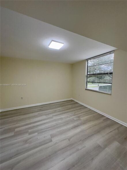 Building Photo - 1715 Whitehall Dr