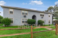Building Photo - 2595 Red Rock Blvd
