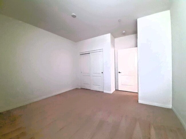 Building Photo - MERIDA LANE BREA 92823 (2 BED / 2 BATH)