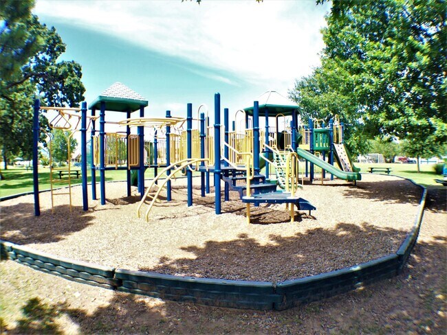 Building Photo - Beautifull Home In Aubrey ISD