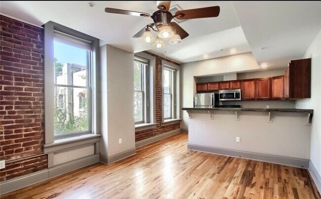 Building Photo - 3211 Zuni St