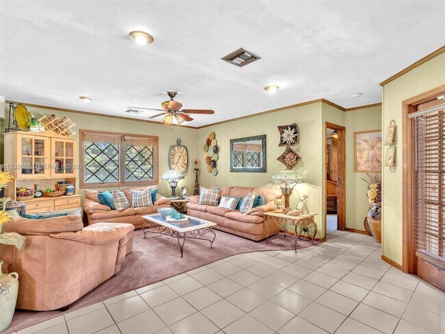 Building Photo - 5310 SW 109th Ave