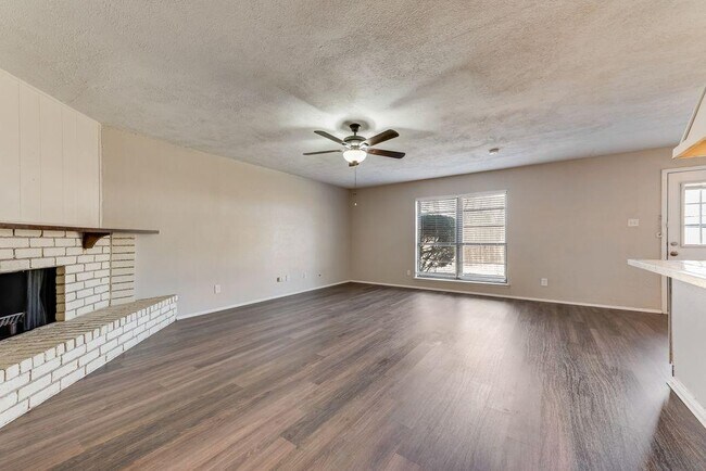 Building Photo - 4209 Martindale Dr