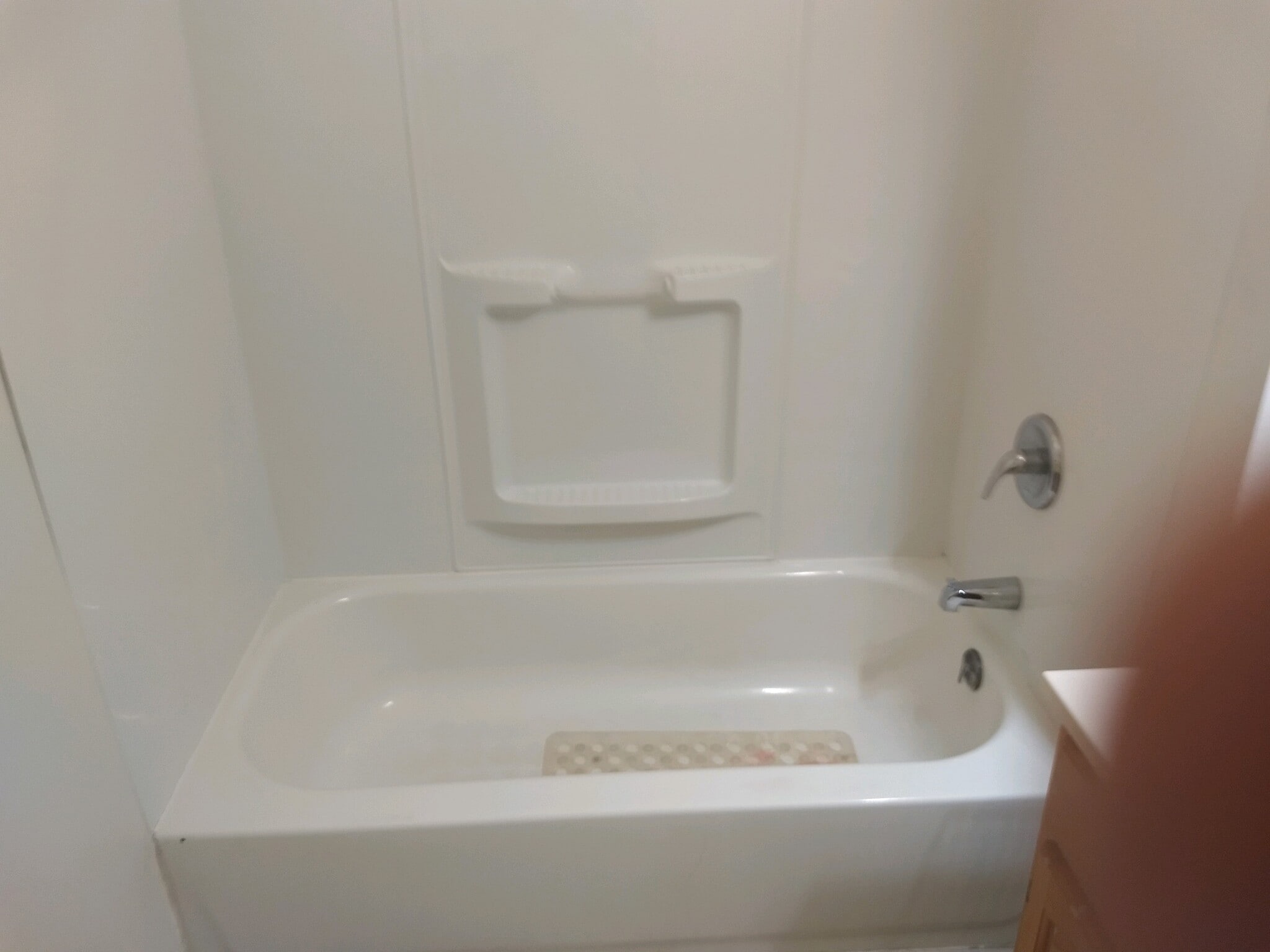 Building Photo - 605 S Purdy Ave