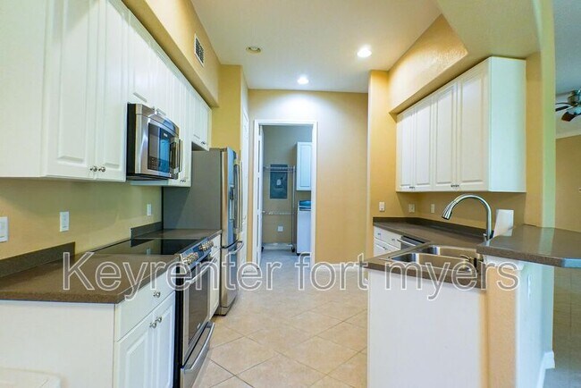 Building Photo - 6010 Jonathans Bay Cir