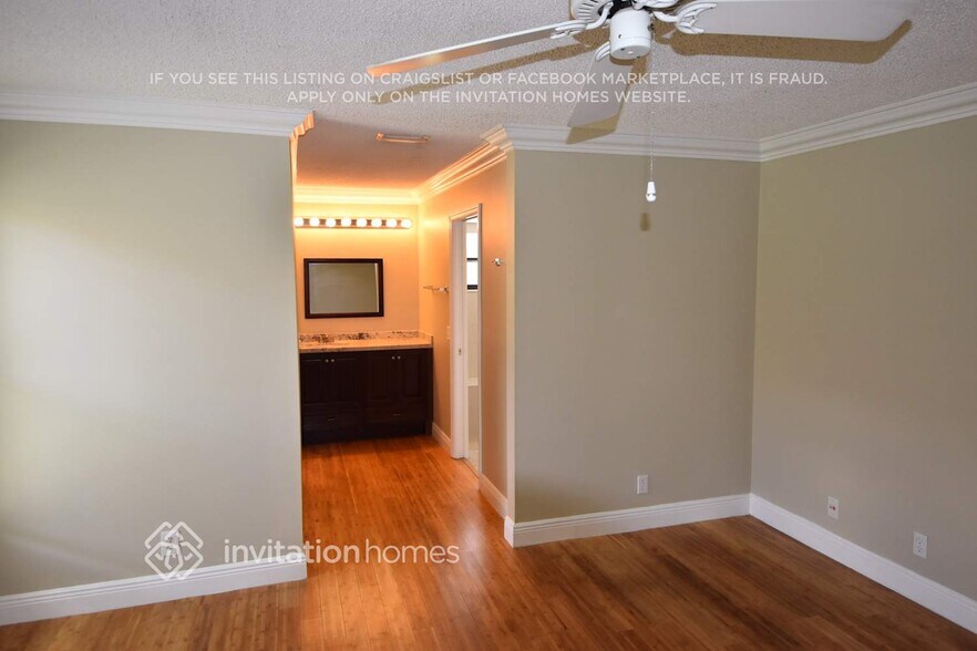 Building Photo - 18271 181st Cir S