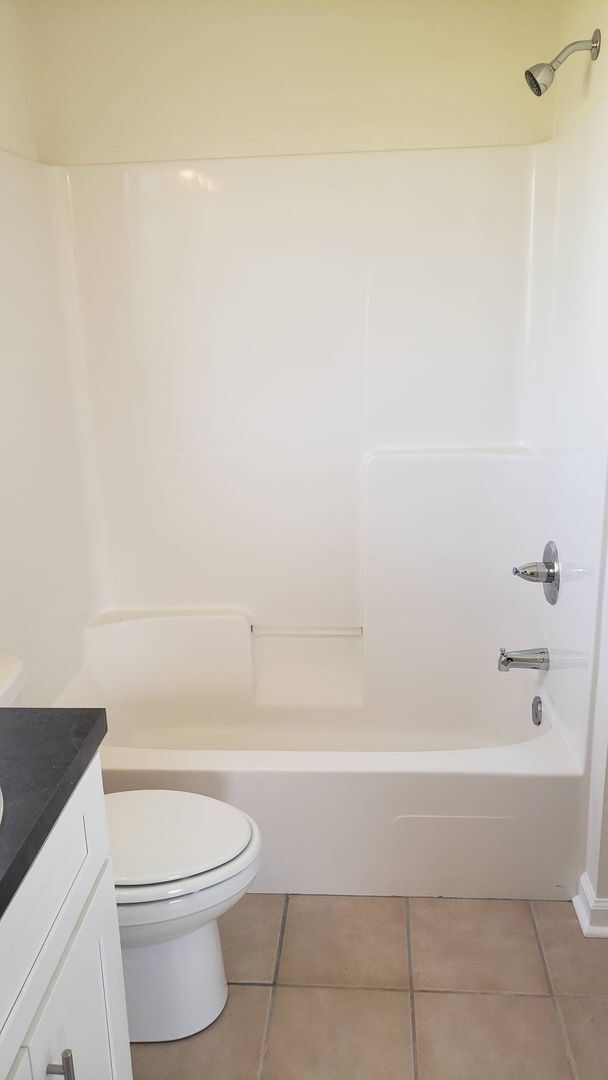 Building Photo - Cozy 3Bed/2Ba Home, Centrally Located w/Access to Shopping, Dining & Tyndall AFB!