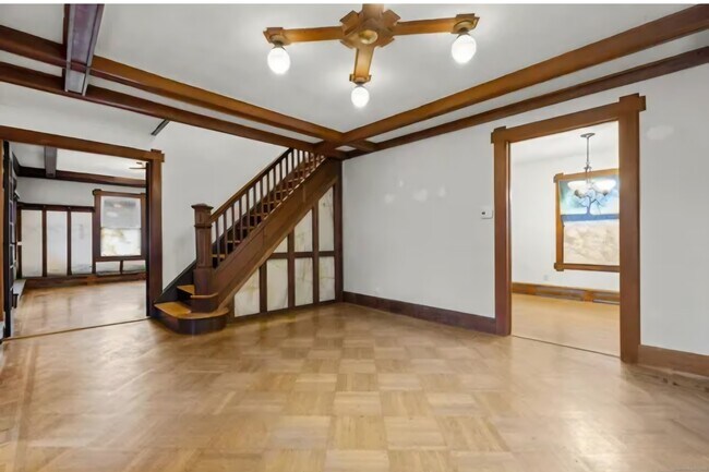 Building Photo - 1276 North Ave