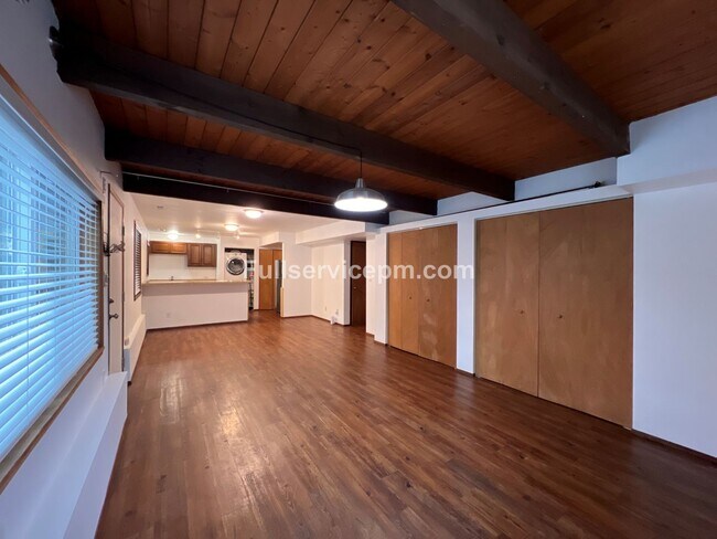 Building Photo - 24226 75th Ave SE