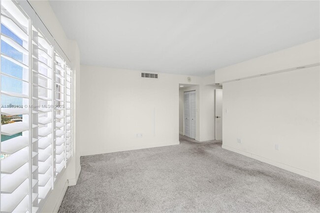 Building Photo - 11111 Biscayne Blvd
