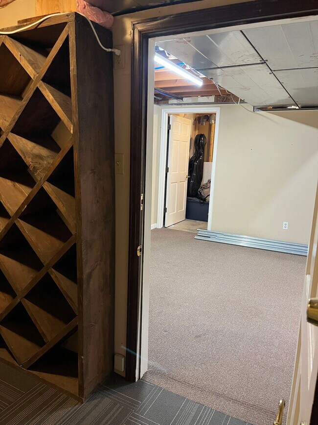 Building Photo - 10739 E Crestridge Cir