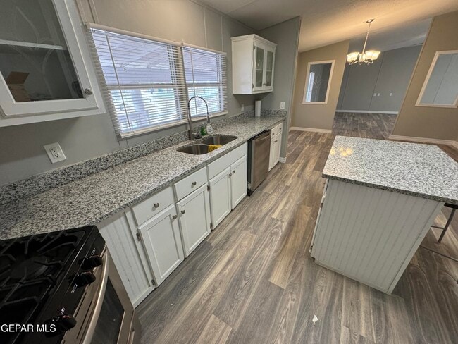 Building Photo - 241 Passmore Rd