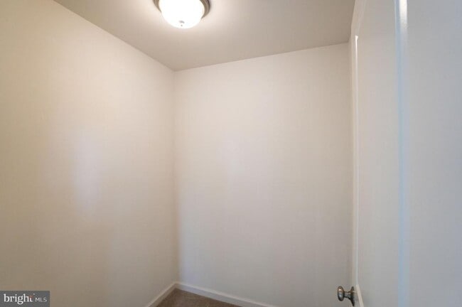Building Photo - 431 Williamson Ct