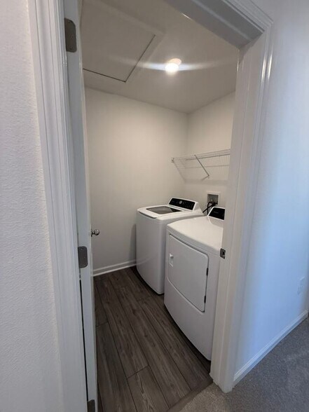 Building Photo - 4701 SW 83rd Lp