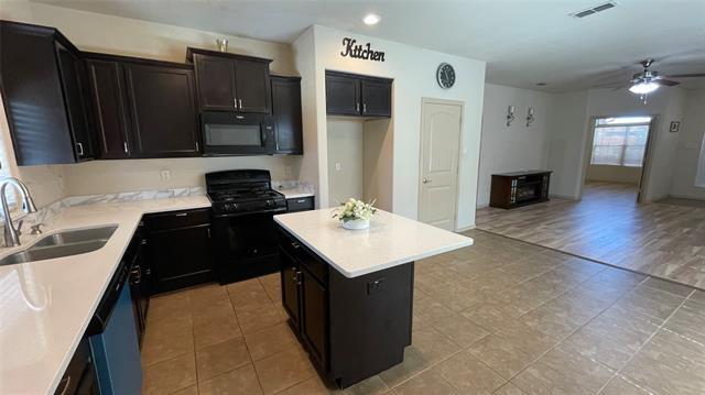 Building Photo - 1804 Potrillo Ln