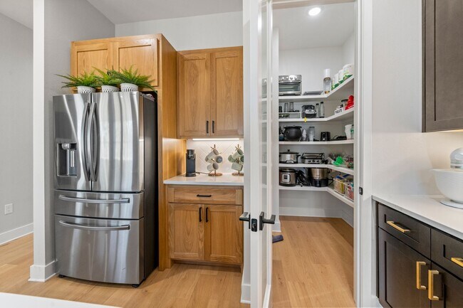 Building Photo - Modern luxury available in Fletcher Ridge