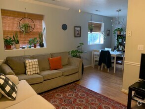 Building Photo - Beautiful Condo Near BYU and Provo Rec Center