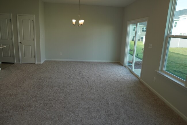 Building Photo - 174 Nimble Wy