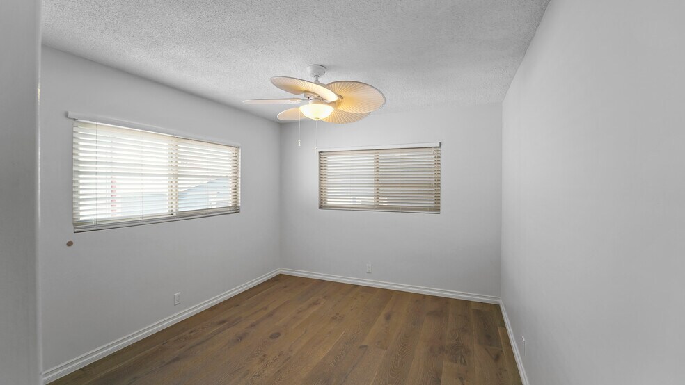 Building Photo - 225 Marine Ave
