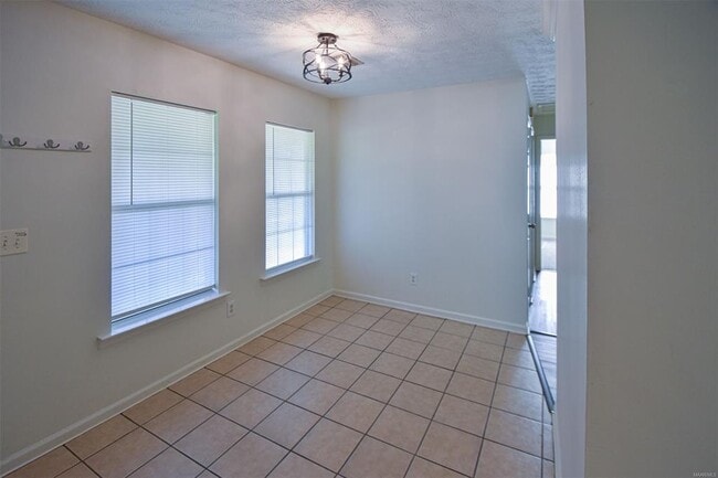 Building Photo - 109 Mountain Laurel Rd