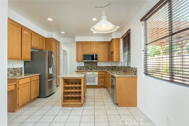 Building Photo - 42251 Sand Palm Way