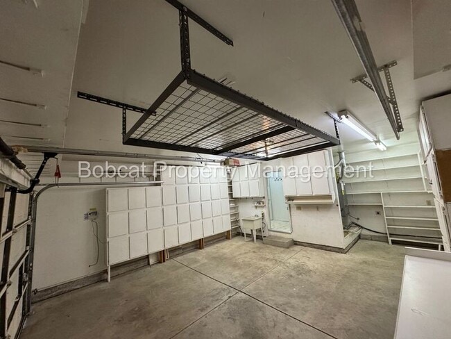 Building Photo - 4098 Quinn Dr